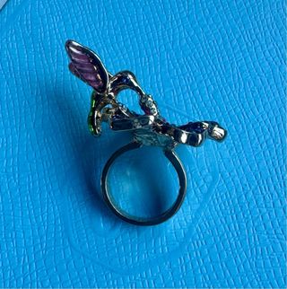 Anillo cristales Swarovski Flor y colibrí