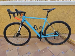 Cube Cross Race Pro 2022 Azul
