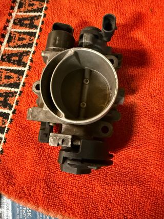 Mariposa Citroen Saxo 16v 106 GTI