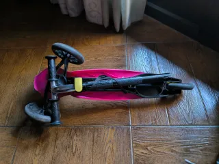 Patinete infantil rosa plegable