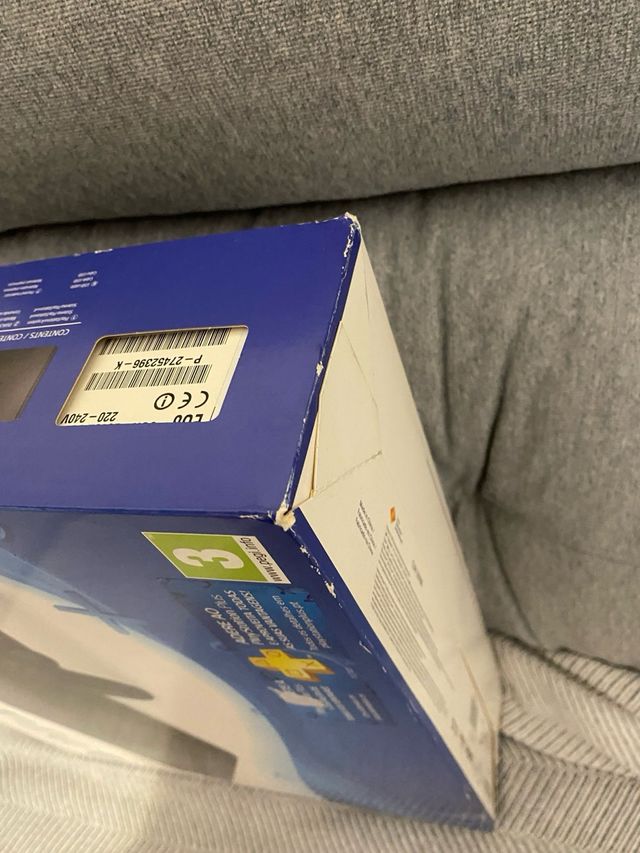 Caja PlayStation 4 (PS4) 1TB Jet Black