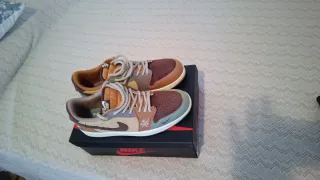 Nike Jordan 1 Low Voodoo