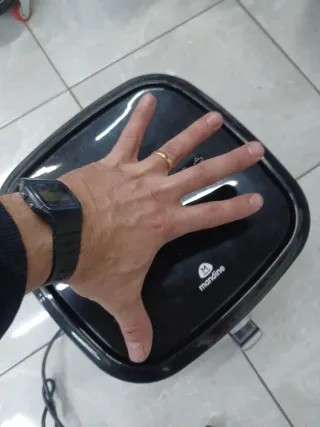 Freidora de aire Mandine negra