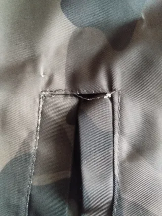 Cazadora Bomber Camuflaje Bershka Hombre Talla M