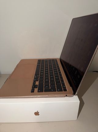 Macbook Air oro rosa 245 GB