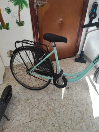 Bicicleta de paseo color menta