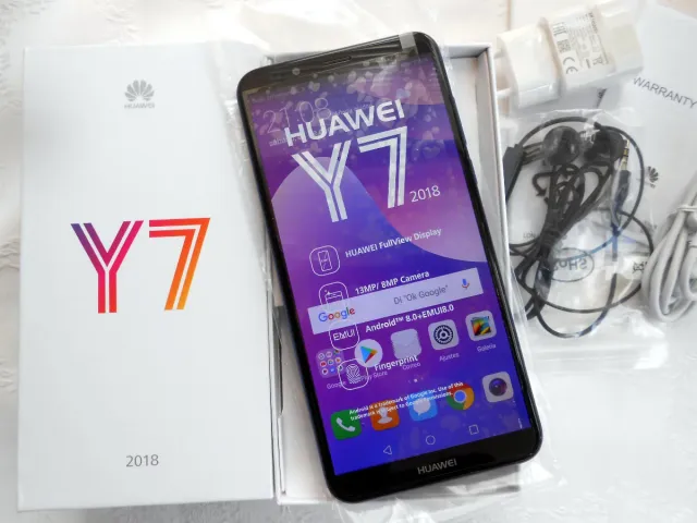 Huawei Y7 azul marino