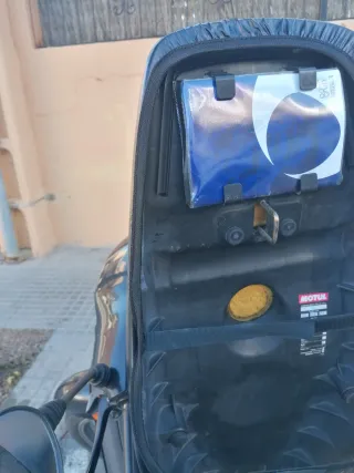 Funda asiento moto polipiel negra