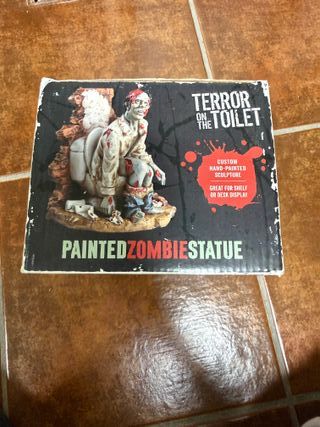 Figura Zombie Urban Terror On Toilet