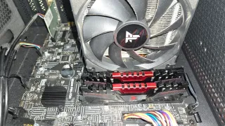 Placa MSI B560M+ i5 10400+ 16DDR4+ disip+ wifi