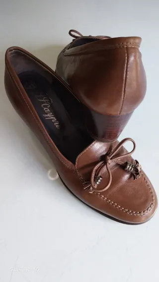 Zapatos de piel marrón Capri