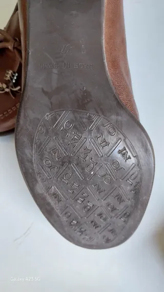 Zapatos de piel marrón Capri