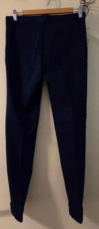 Pantaloni blu eleganti