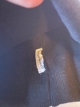 Gorro Antonio Morato Negro y Rojo