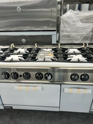 Cocina a gas Luxury 6 fuegos con horno