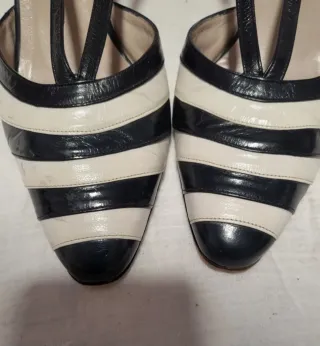 Zapatos Lanvin T-Strap Rayas Blanco y Negro