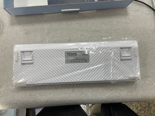 TMKB T68SE Teclado Mecánico 60% Blanco 08