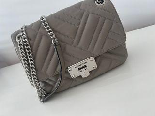 Bolso Michael Kors Piel Acolchado Gris