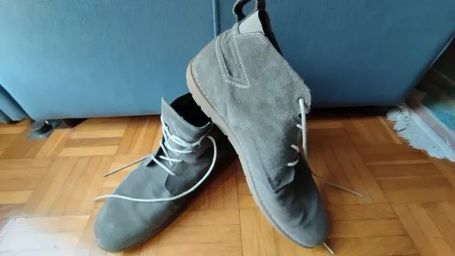 Stivali in pelle da uomo grigi