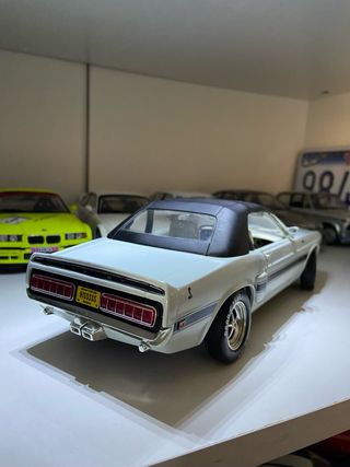 Shelby GT500 Cabrio 1/18