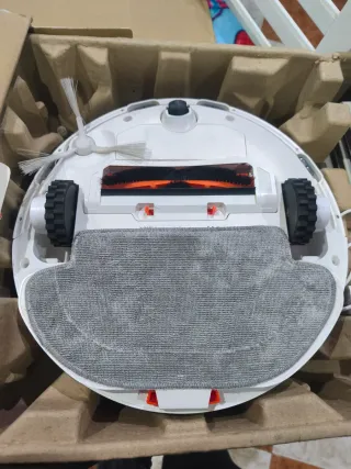 Robot Aspirador y fregasuelos  Xiaomi Vacuum Mopa