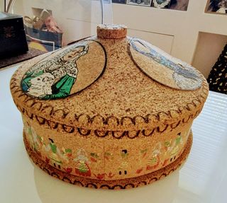 Biscottiera in sughero sardo