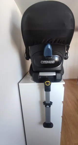 Maxi-Cosi Silla de Coche y Base Isofix