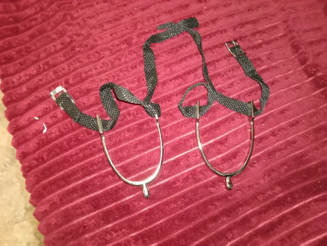 Speroni da cavallo con cinghie Nuovi