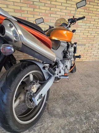HONDA CBF 600 Naranja