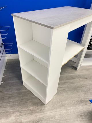 Estantería moderna blanca y gris