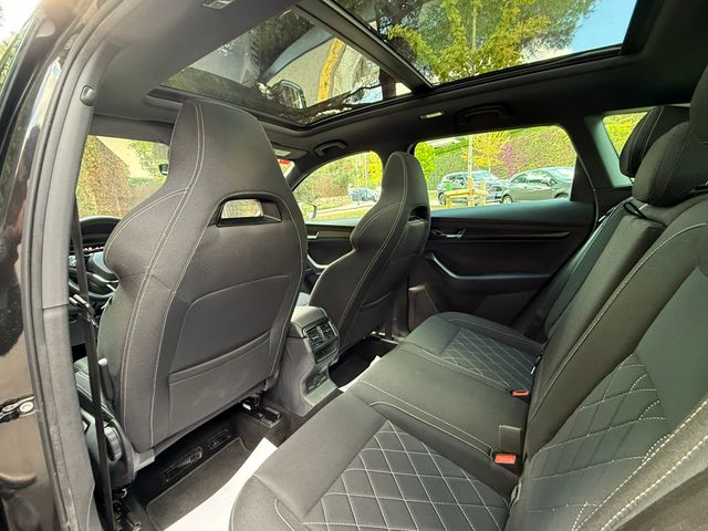 Skoda Karoq DSG Sportline Black Pack