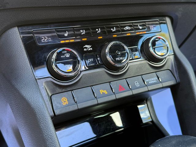 Skoda Karoq DSG Sportline Black Pack