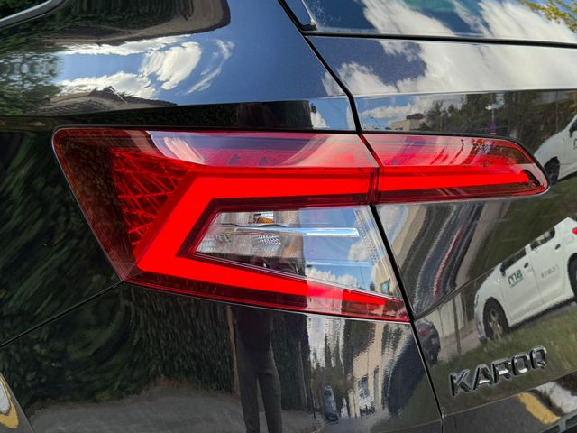 Skoda Karoq DSG Sportline Black Pack