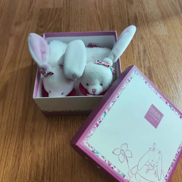 Pantofole Peluche Doudou conejito rosa y blanco