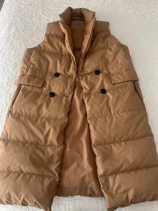 Chaleco acolchado marrón