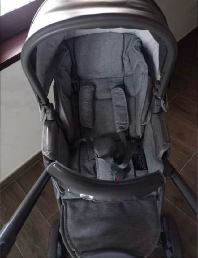 Carro Bebecar Hip-Hop