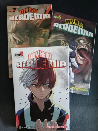 Lote Cómics 1-7 My Hero Academia