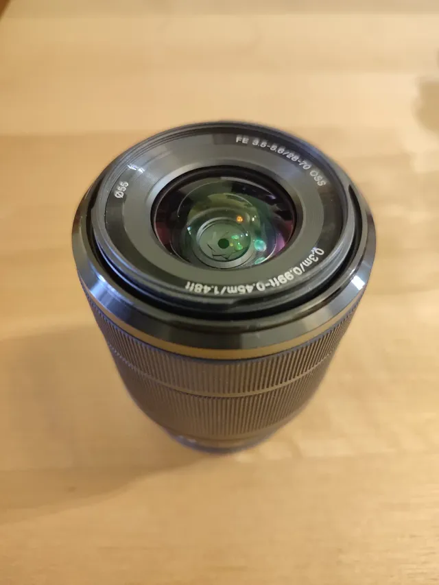 Objetivo Sony FE 28-70mm f/3.5-5.6 OSS