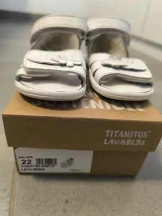 Sandalias Titanitos Blancas Talla 22