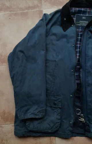 Chaqueta Pull&Bear estilo Barbour verde