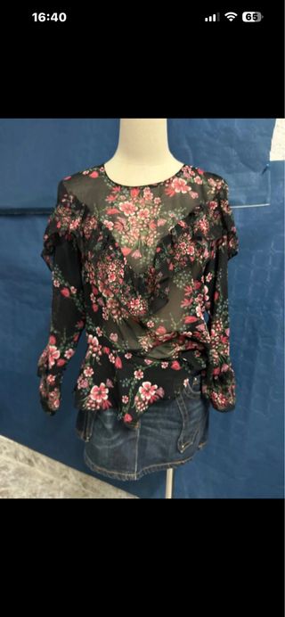 Blusa Zara Transparente Flores Talla S