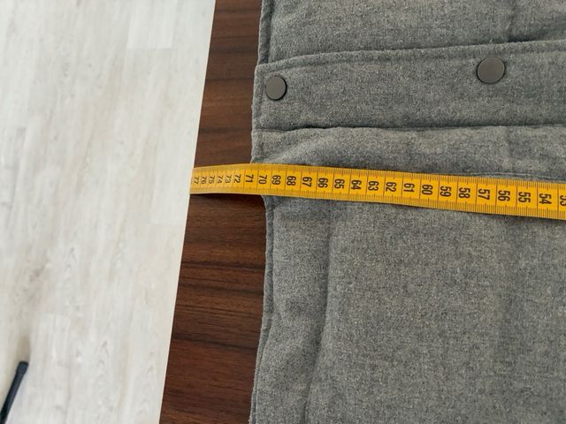 Chaleco acolchado gris Zara Talla L