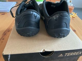 Zapatillas Minimalistas Vivobarefoot Mujer Negras