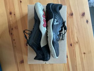 Zapatillas Minimalistas Vivobarefoot Mujer Negras