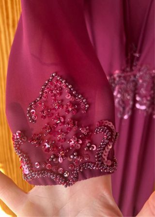 Vestido de fiesta morado PRONOVIAS con pedrería