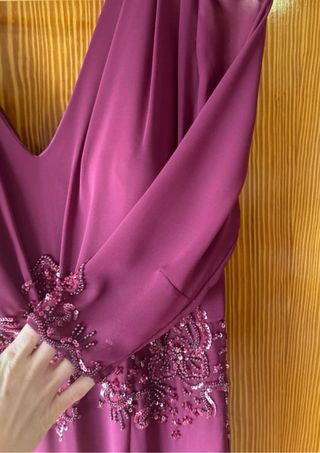 Vestido de fiesta morado PRONOVIAS con pedrería