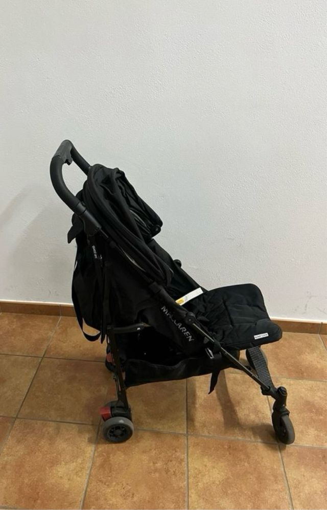 Carro de paseo McLaren negro