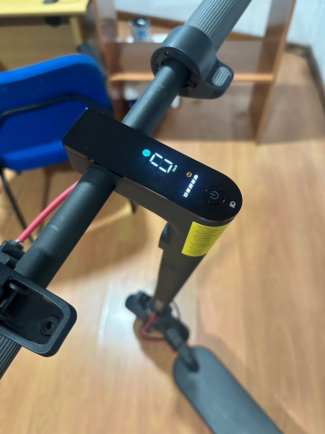 Patinete Eléctrico Xiaomi Mi Scooter 4