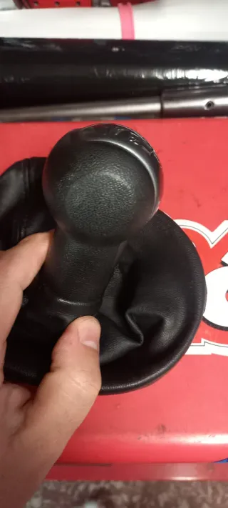 Pomo Seat Altea con funda cuero