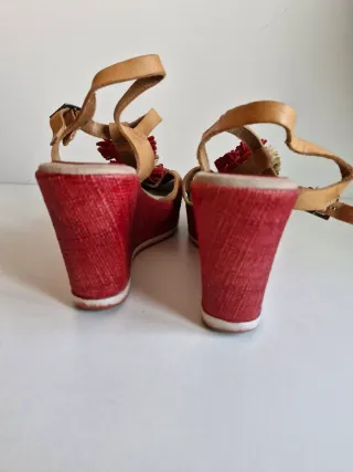 Sandalias Porronet Marrón y Rojo